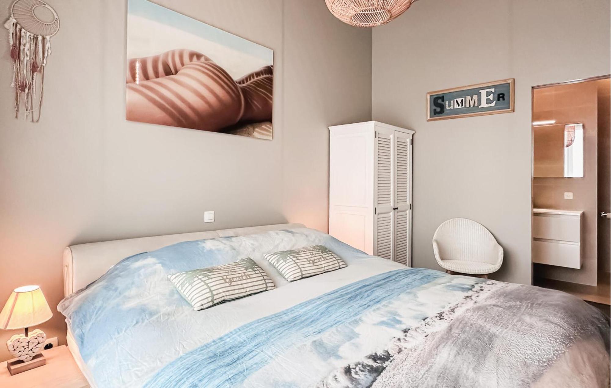 Appartement Awesome In With Wifi